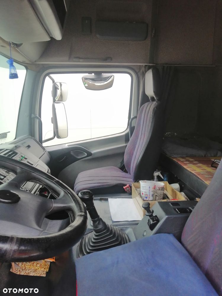 Mercedes-Benz ATEGO - 5