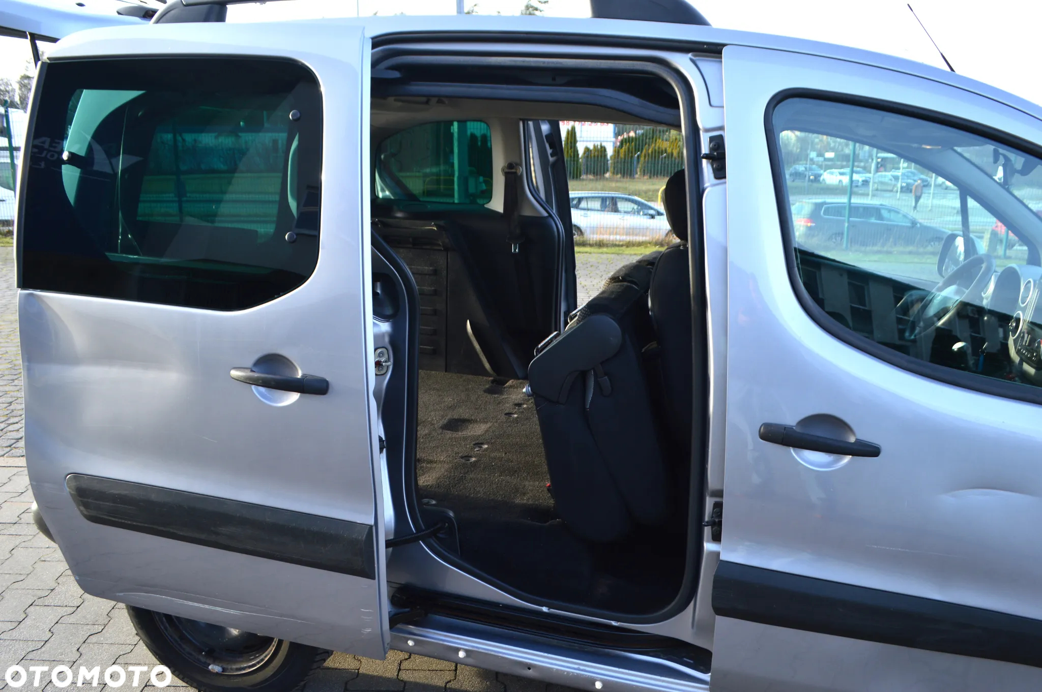 Peugeot Partner 1.6 BlueHDi Outdoor S&S - 15