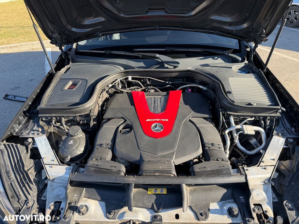 Mercedes-Benz GLC - 33