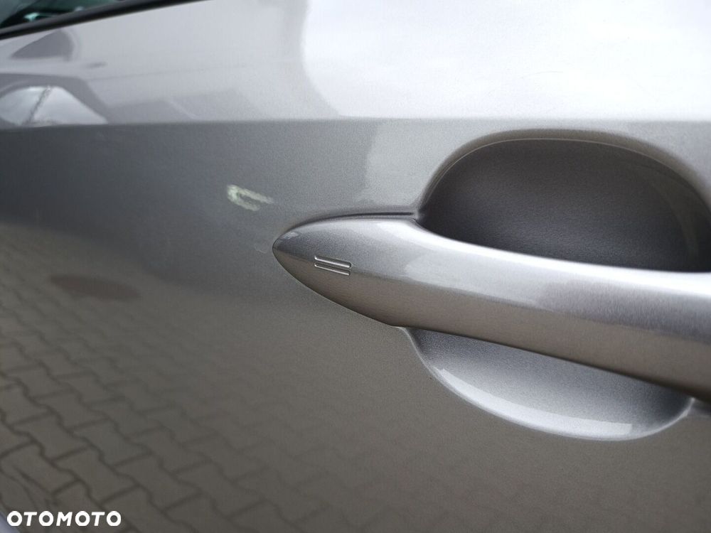 Toyota Corolla 1.8 Hybrid Executive - 12