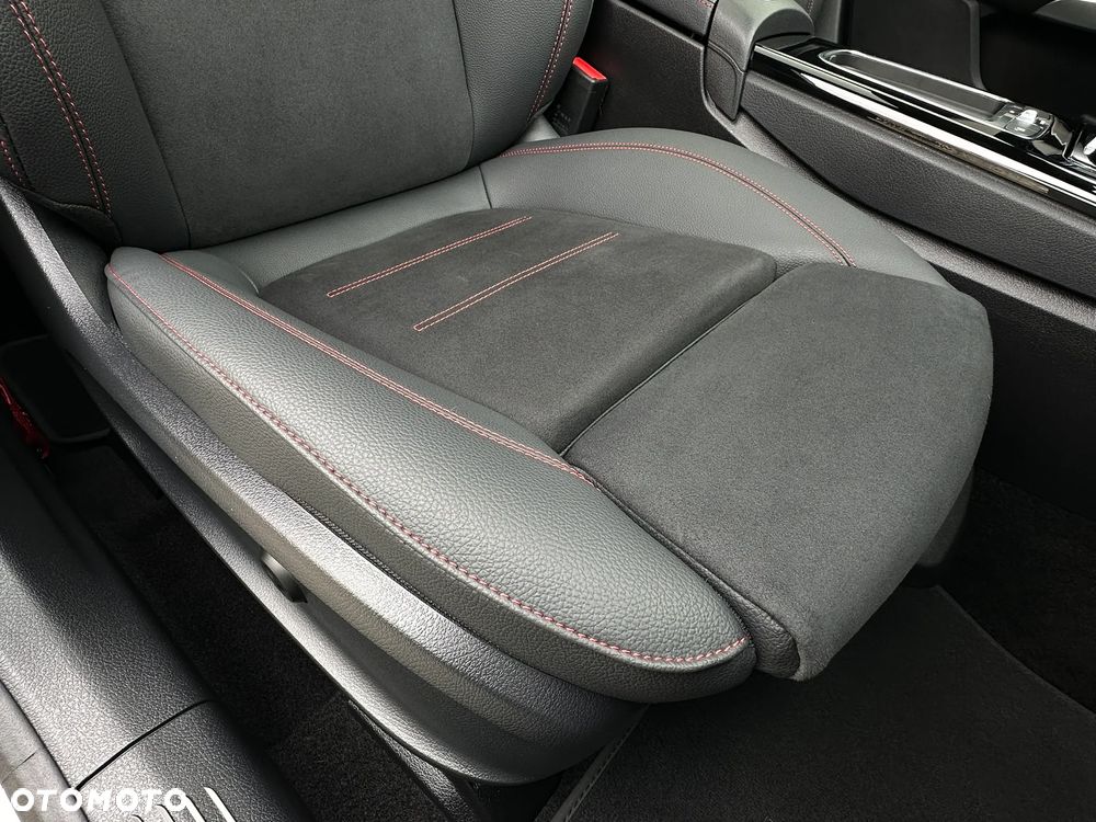 Mercedes-Benz Klasa A 45 S AMG 4-Matic 8G-DCT - 26