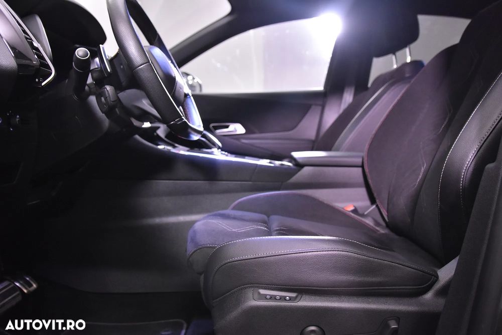 DS Automobiles DS 7 Crossback - 21