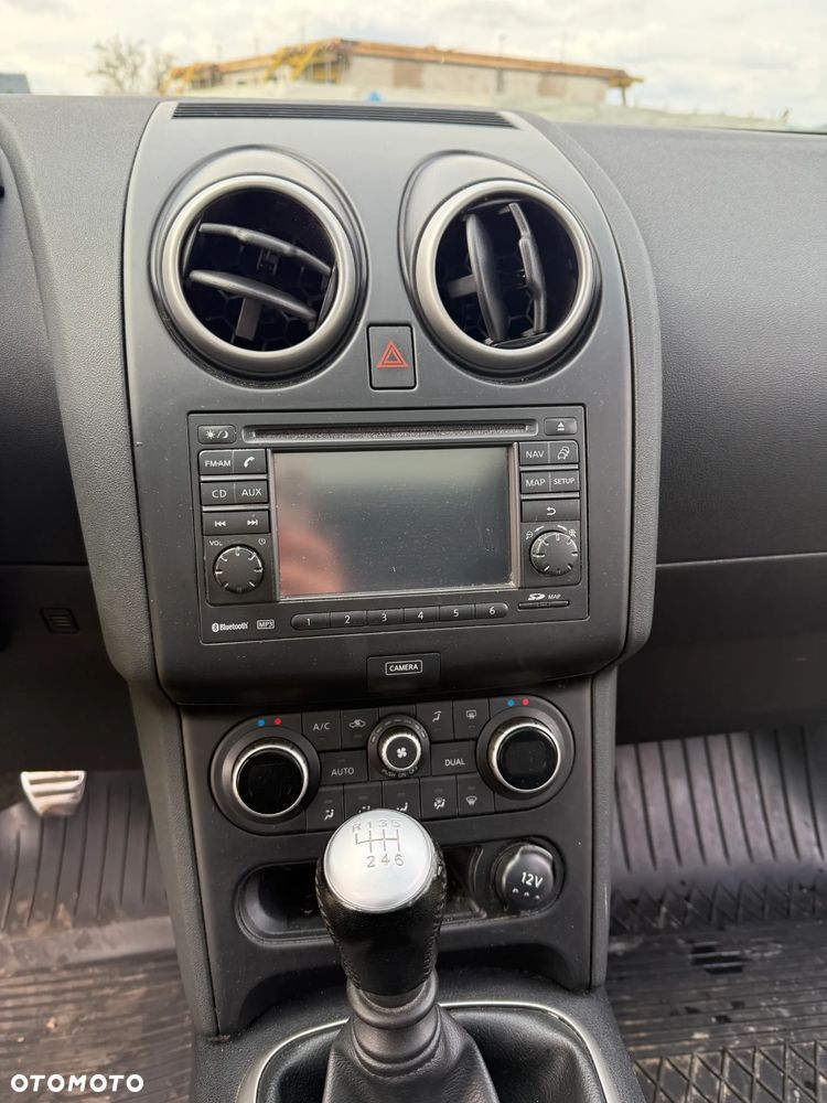 Nissan Qashqai 1.6 DCi Tekna - 8
