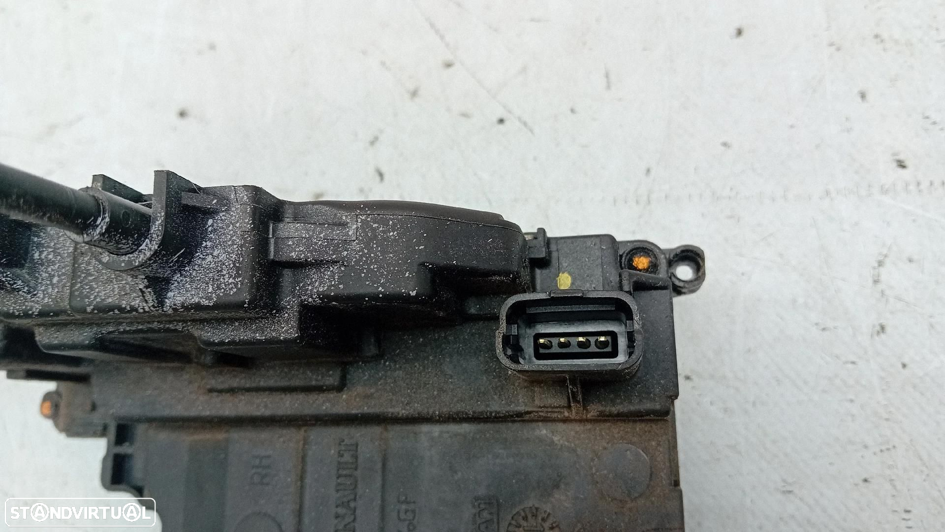 Fechadura / fecho porta frente direito RENAULT Clio III (BR0/1, CR0/1) - 4