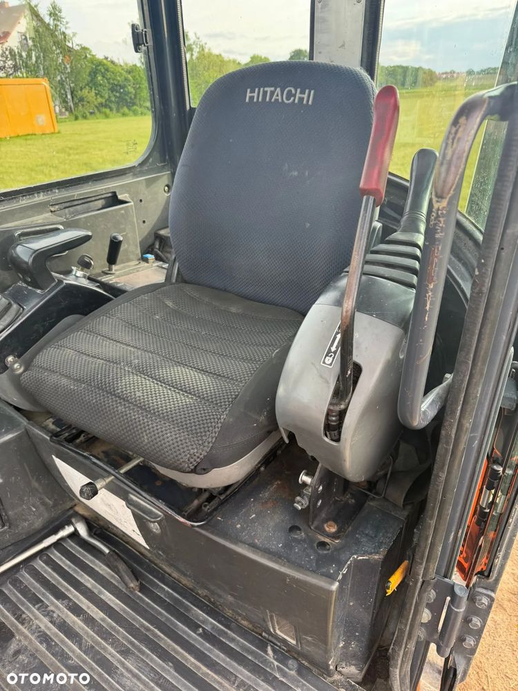 Hitachi ZX 22 - 8