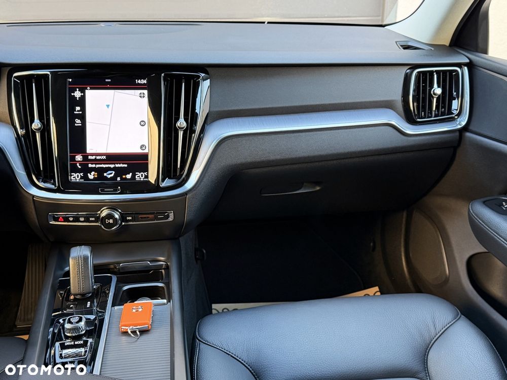 Volvo V60 B4 D Geartronic Momentum Pro - 7