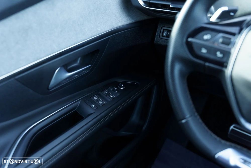 Peugeot 3008 BlueHDi 130 Stop & Start EAT8 GT Pack - 18