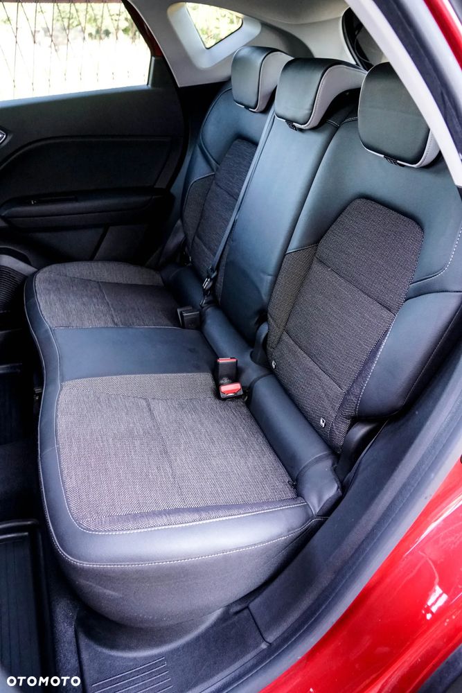 Renault Captur 1.3 TCe Zen EDC - 30