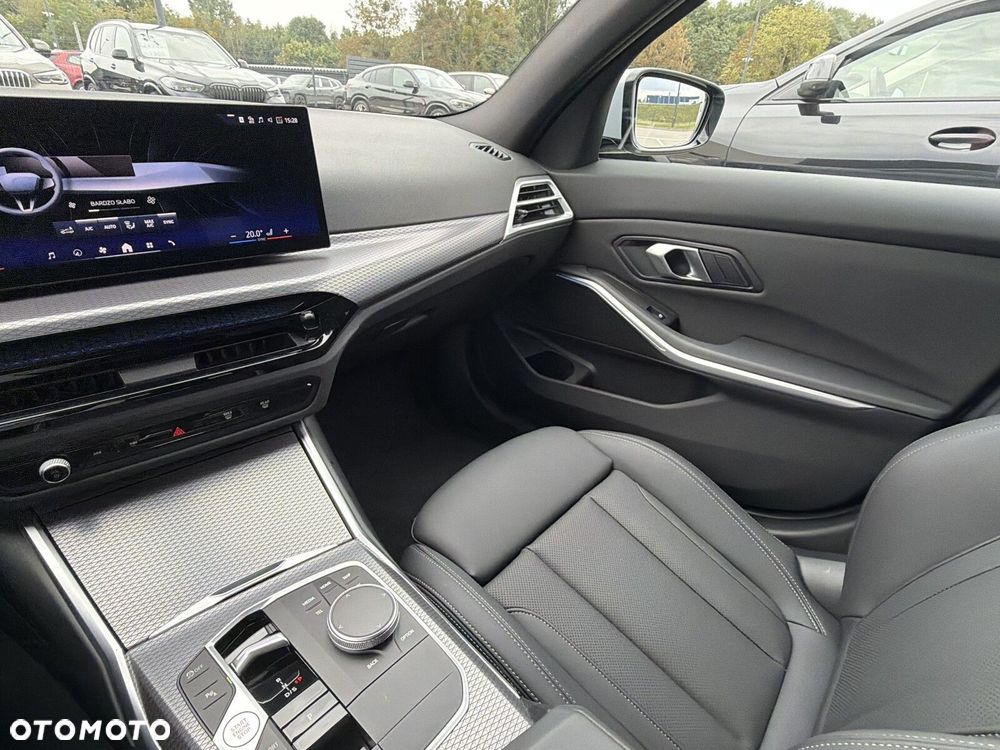 BMW Seria 3 320d mHEV M Sport - 24