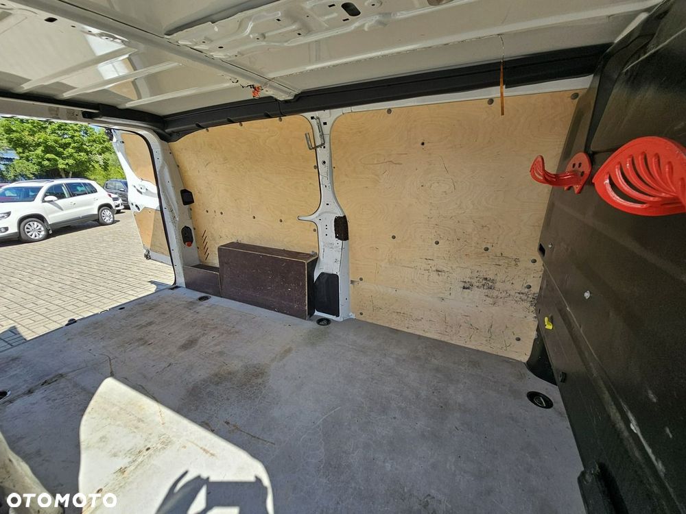 Opel Vivaro - 33