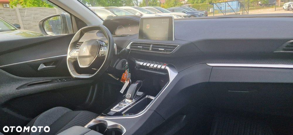 Peugeot 3008 - 33