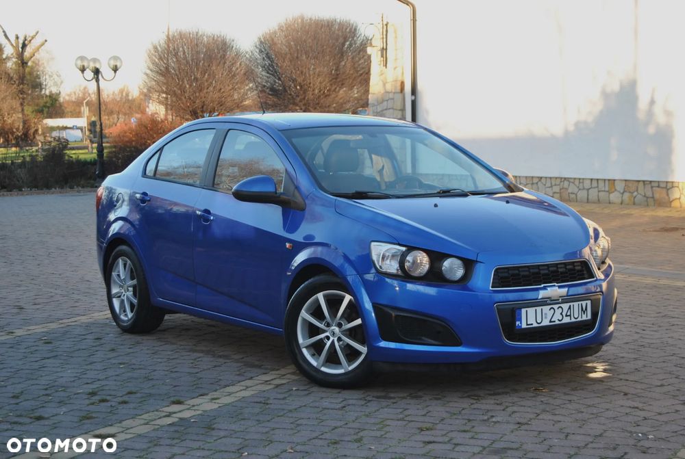 Chevrolet Aveo 1.2 LT - 2