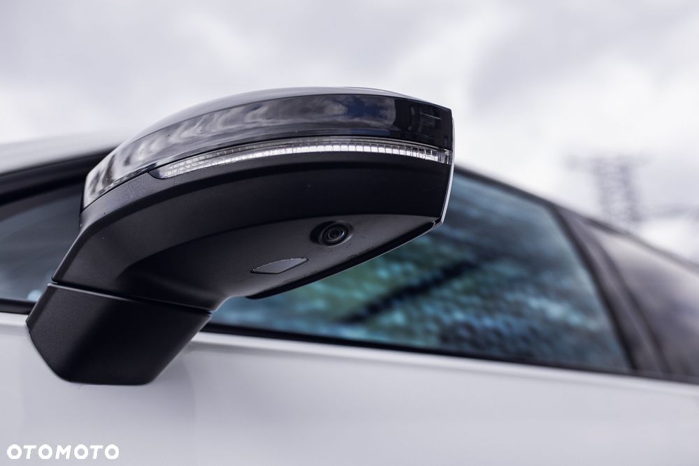 Volkswagen Touareg 3.0 V6 TDI SCR 4Mot R-Line - 26