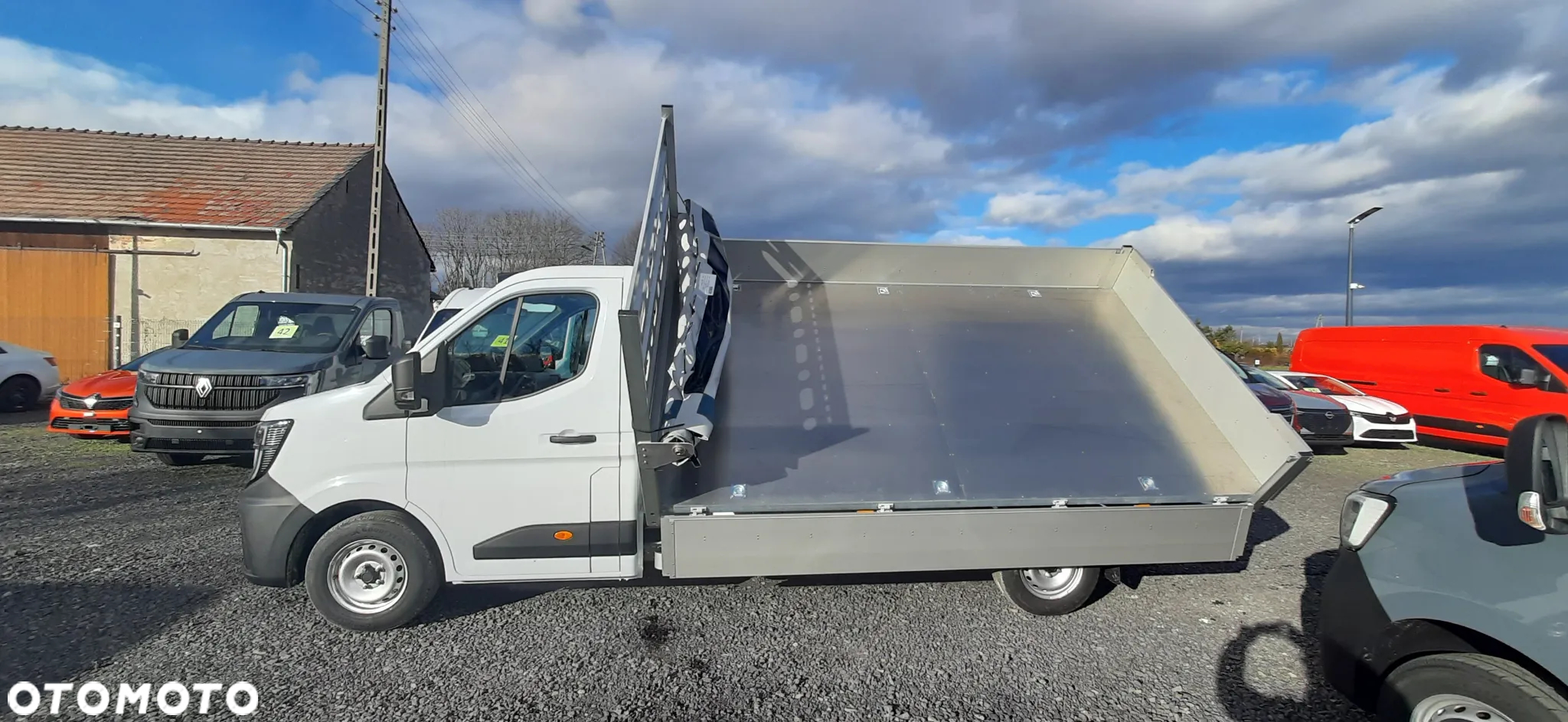Renault NOWY MASTER - 4