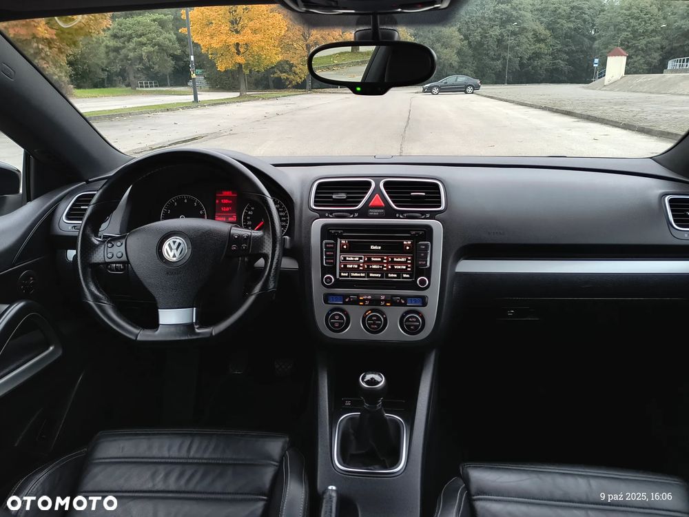 Volkswagen Scirocco 1.4 TSI Shark - 29