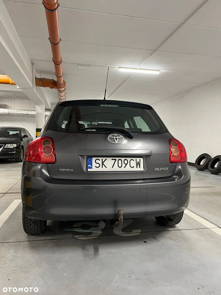 Toyota Auris - 14