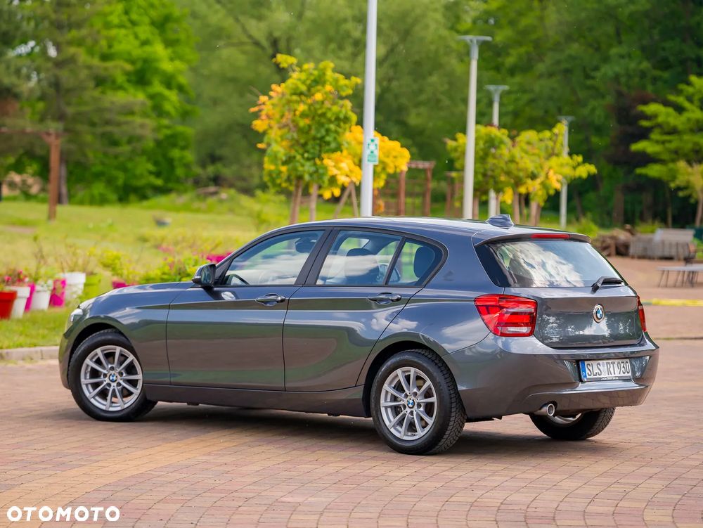 BMW Seria 1 116d Sport Line - 6