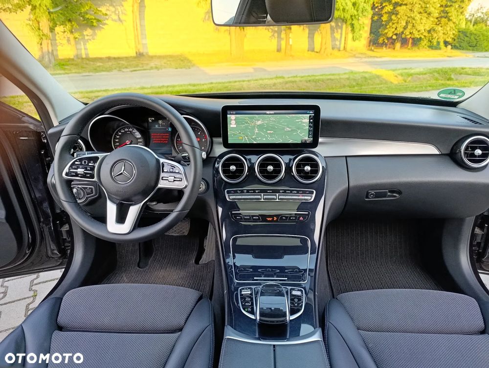 Mercedes-Benz Klasa C 220 d 9G-TRONIC Avantgarde - 9