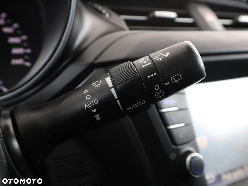 Toyota Avensis 1.8 Multidrive S Executive - 33