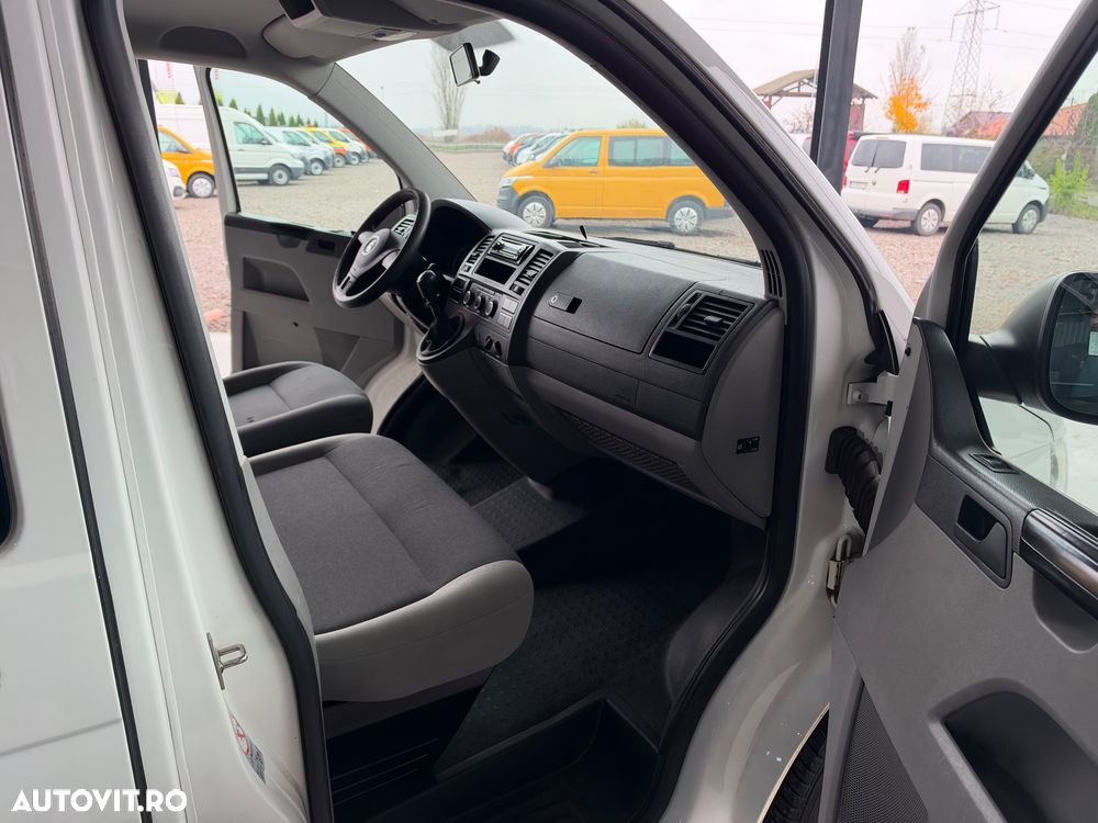 Volkswagen Transporter - 13