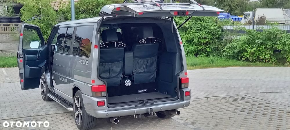 Volkswagen Caravelle - 21