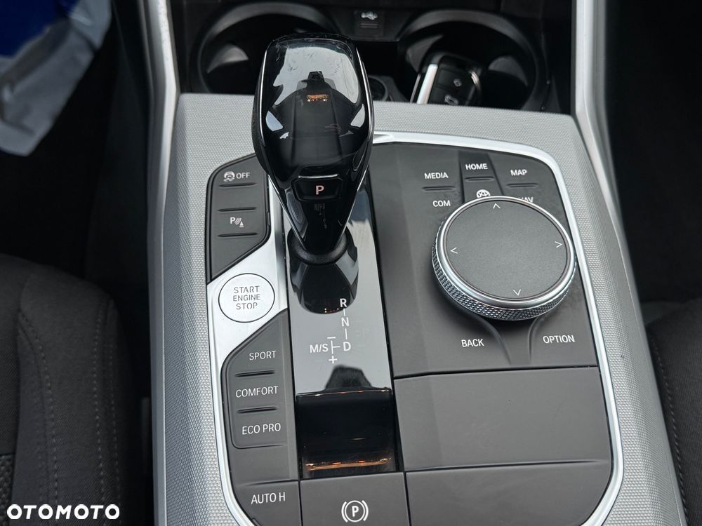 BMW Seria 3 320d Advantage - 36