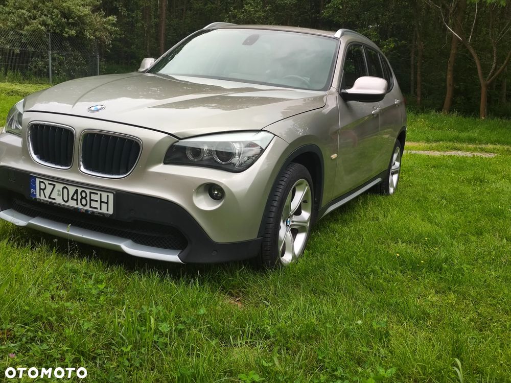 BMW X1 sDrive18d Sport Line - 1