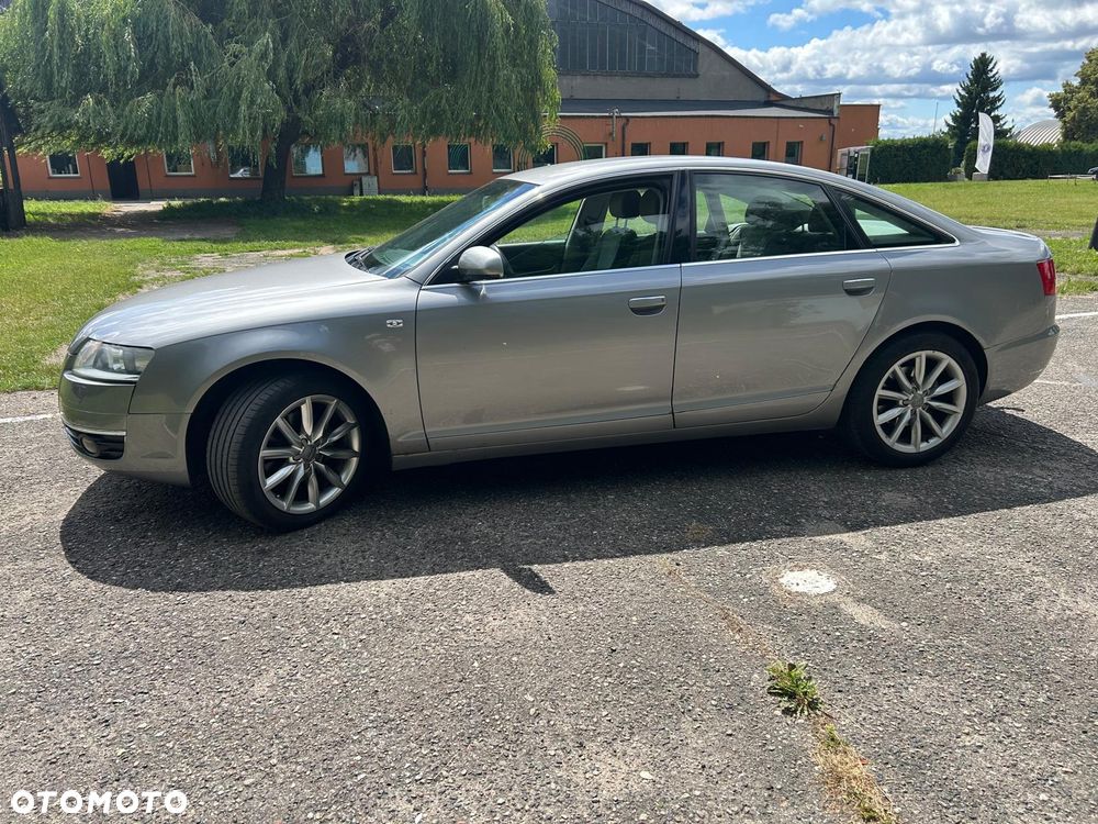 Audi A6 Limousine 2.4 - 2