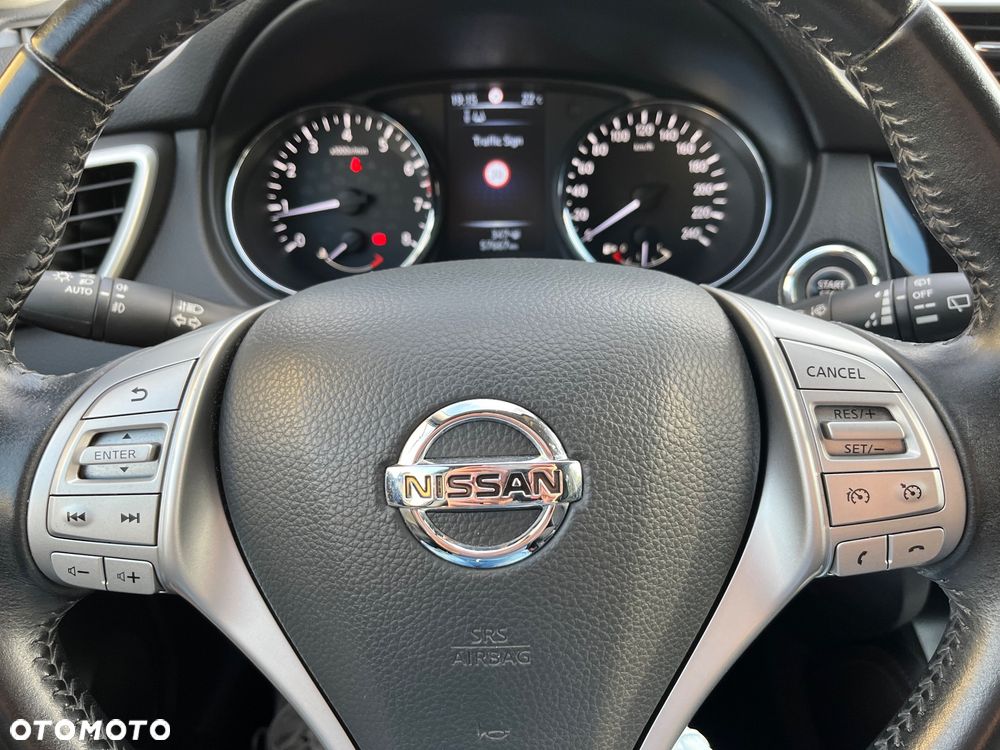 Nissan Qashqai 1.2 DIG-T N-Connecta - 16