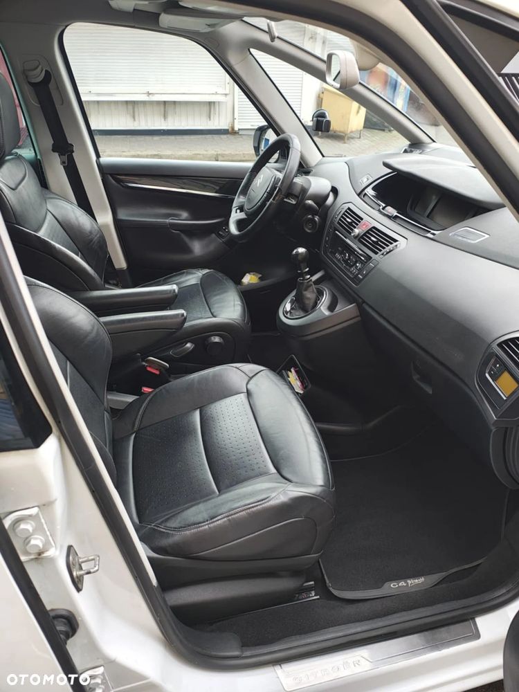 Citroën C4 Picasso 1.6 HDi FAP Exclusive - 8