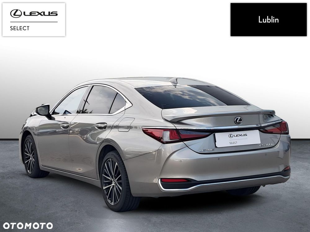 Lexus ES 300h Business Edition - 3
