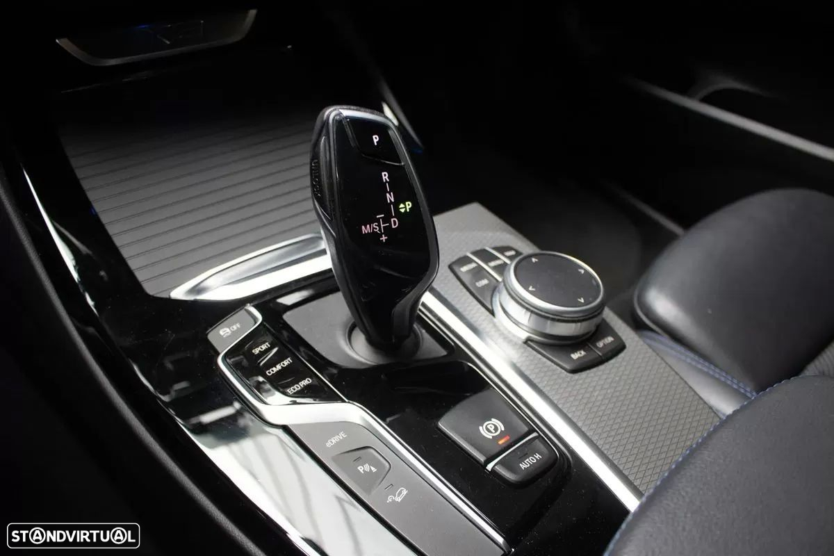 BMW X3 30 e xDrive Pack M - 21