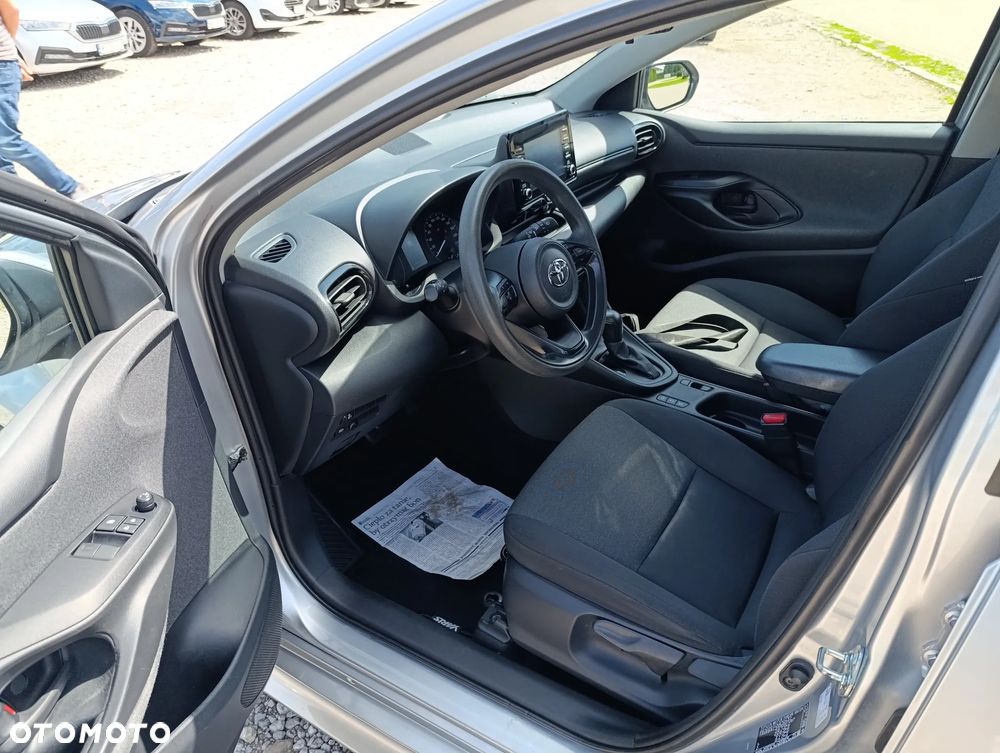 Toyota Yaris Hybrid 1.5 Active - 17