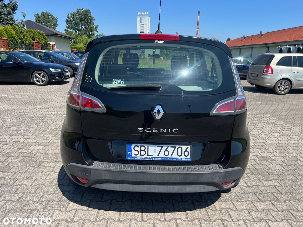 Renault Scenic 1.6 16V 110 TomTom Edition - 4