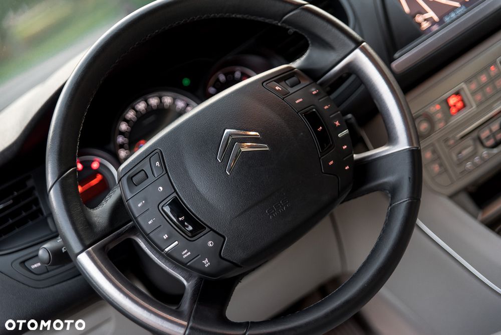 Citroën C5 HDi 135 FAP Exclusive - 18