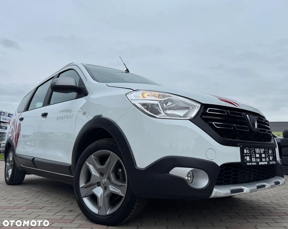 Dacia Lodgy TCe 115 Stepway - 6