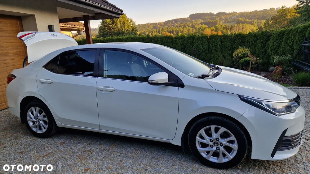Toyota Corolla 1.6 Comfort - 14