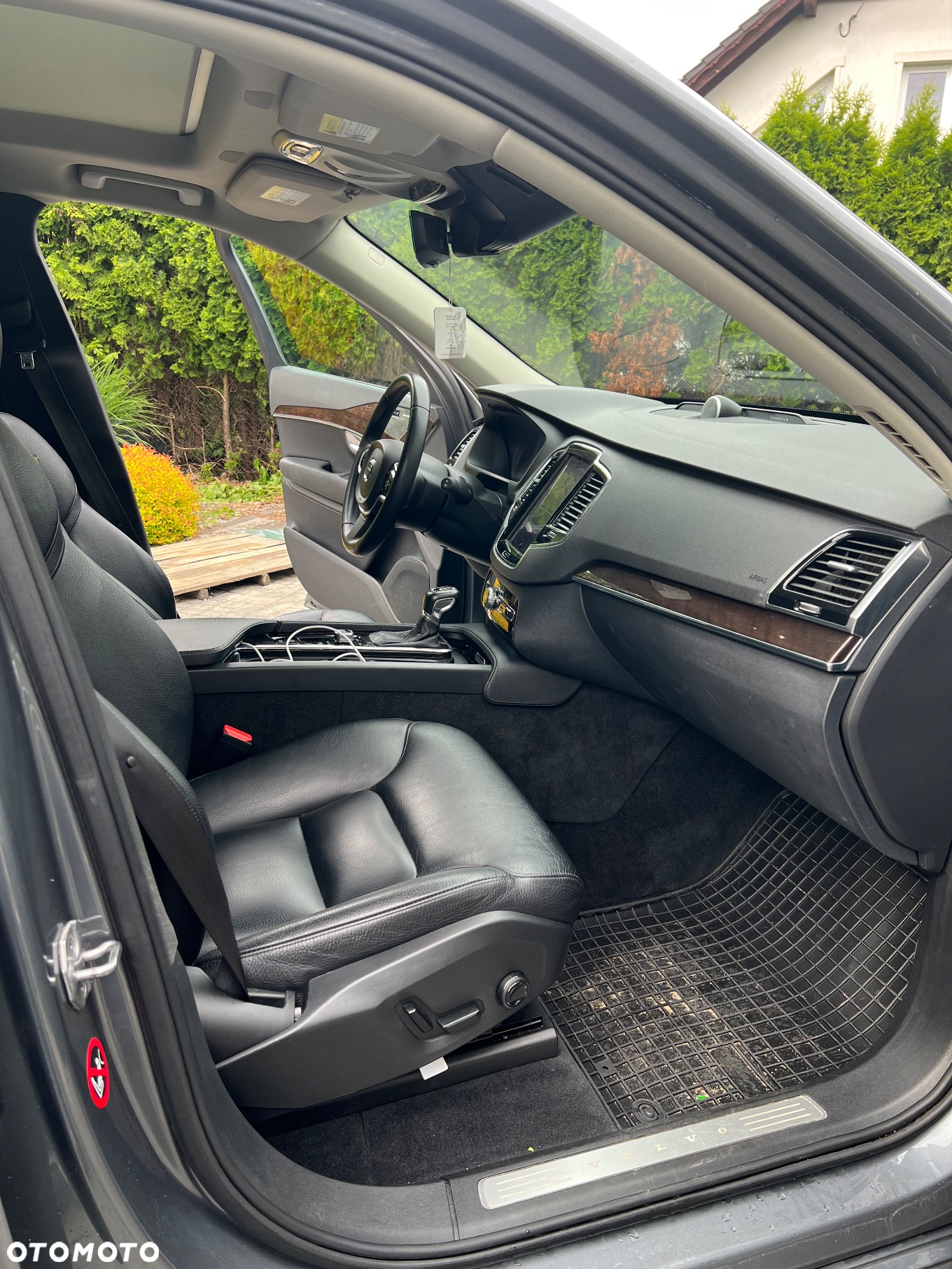 Volvo XC 90 T6 AWD Geartronic Momentum - 11