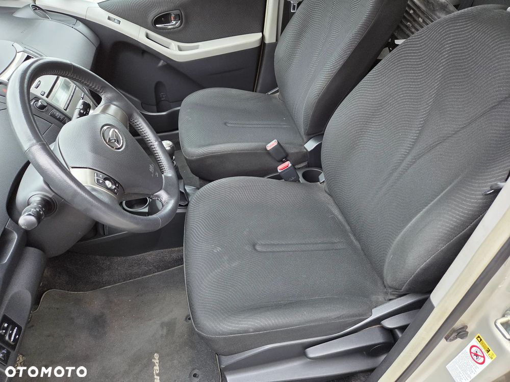 Toyota Yaris 1.33 VVT-i Edition - 19
