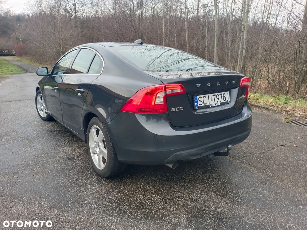 Volvo S60 - 2