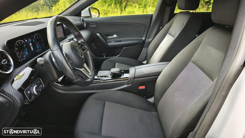 Mercedes-Benz CLA 180 d Shooting Brake Business Solutions Aut. - 22