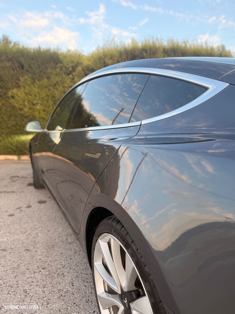 Tesla Model 3 Performance Dual Motor AWD - 4