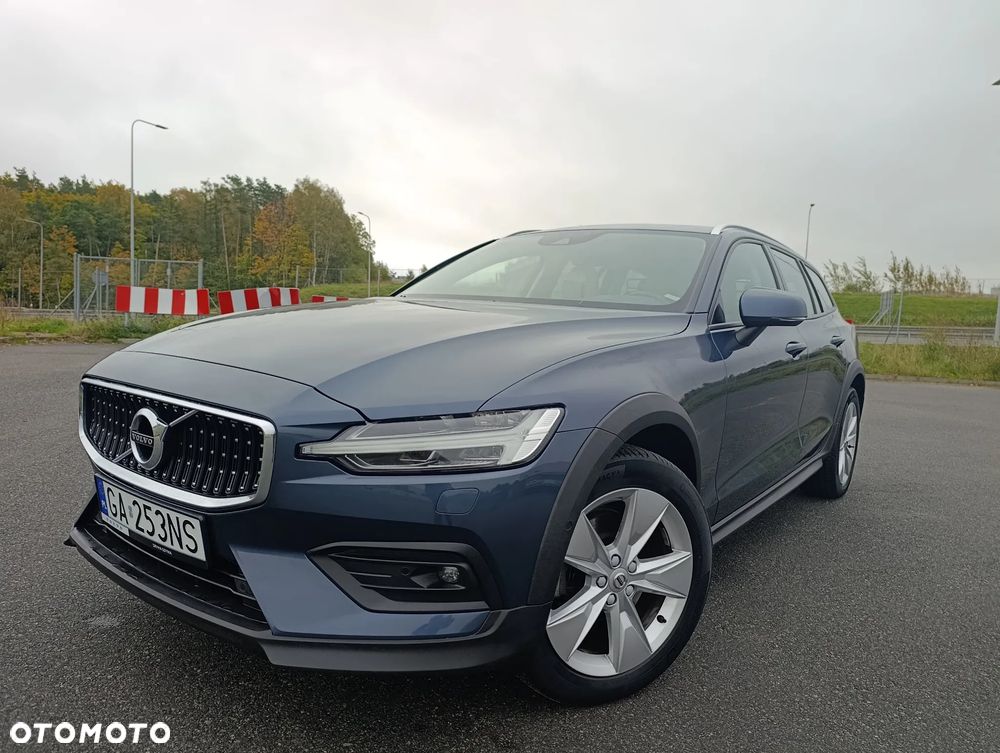 Volvo V60 Cross Country