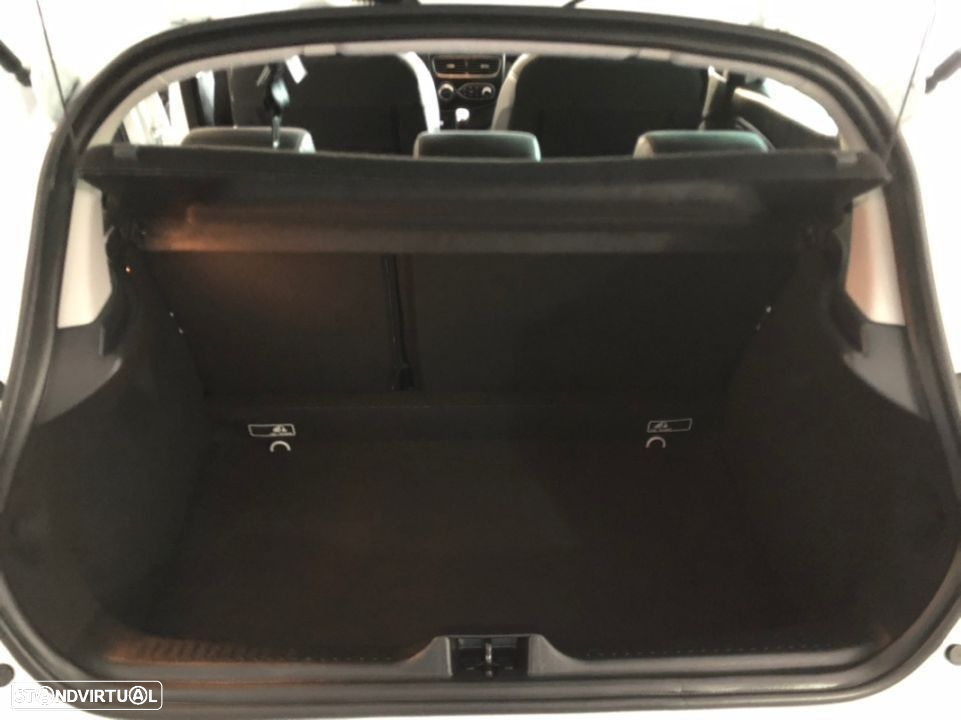Renault Clio 0.9 TCe Limited - 18