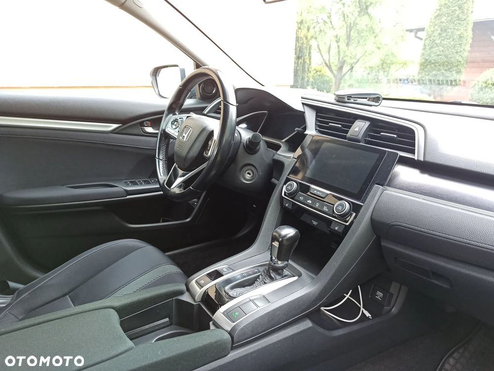 Honda Civic 1.5 T Elegance CVT - 6