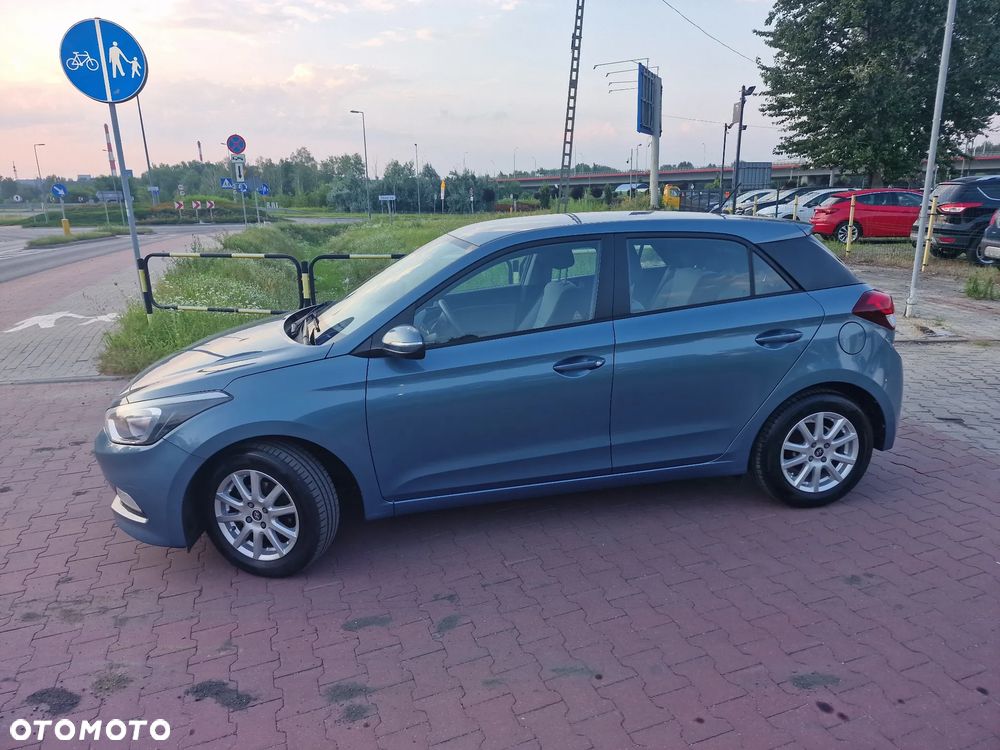 Hyundai i20 1.2 BlueDrive Elegant - 21
