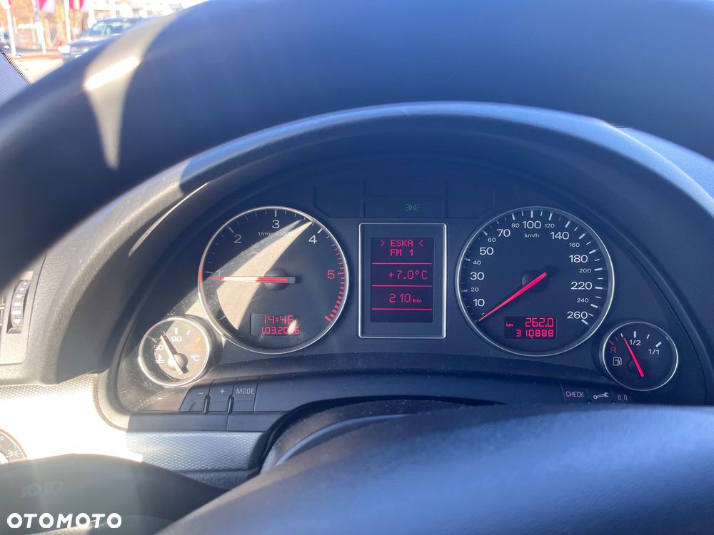 Audi A4 Avant 1.9 TDI - 19