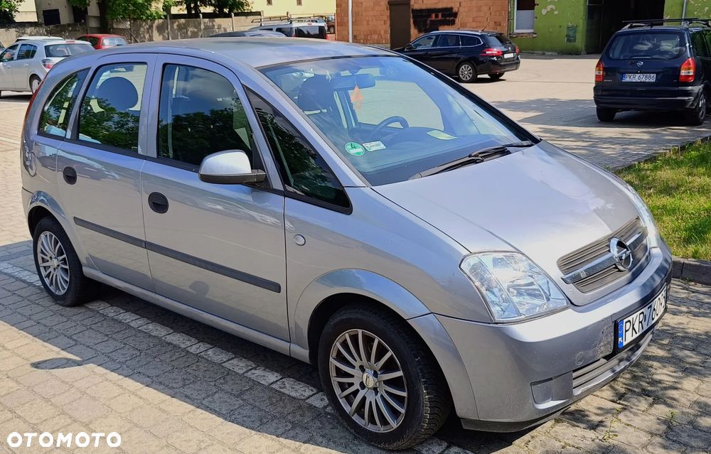 Opel Meriva - 11