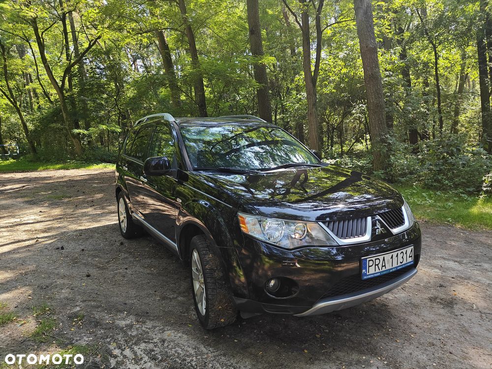 Mitsubishi Outlander 2.2 DID Intense + - 2
