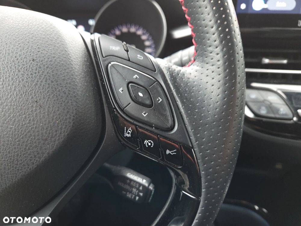 Toyota C-HR 2.0 Hybrid GR Sport - 29